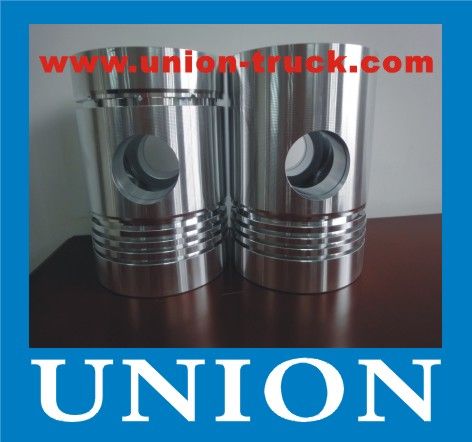 Construction Machinery Excavcator Engine Parts 129367-22020 Yammar 3tnv84 Piston