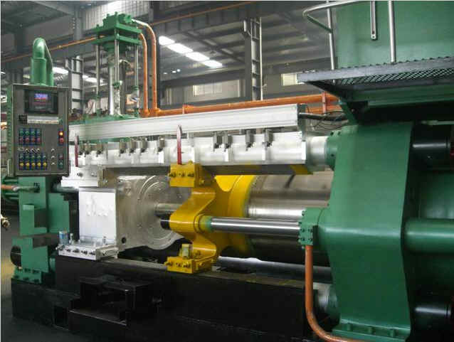 Aluminum Extrusion Press