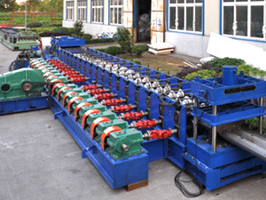 Highway Waveform Guardrail Machine