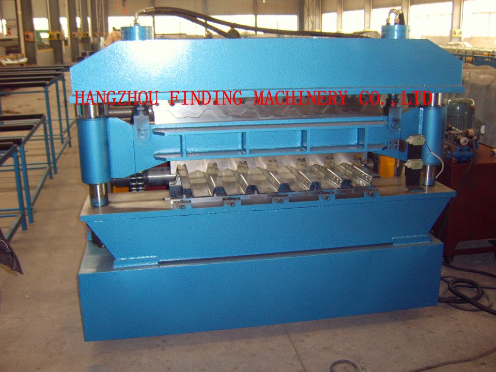 Floor Decking Forming Machine