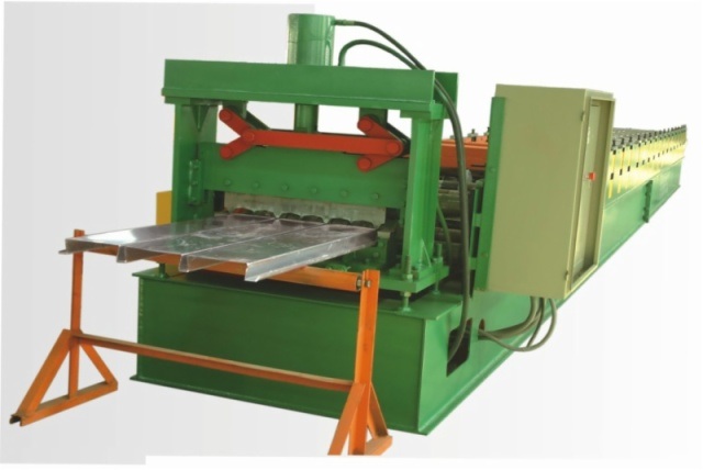 Floor Roll Forming Machine