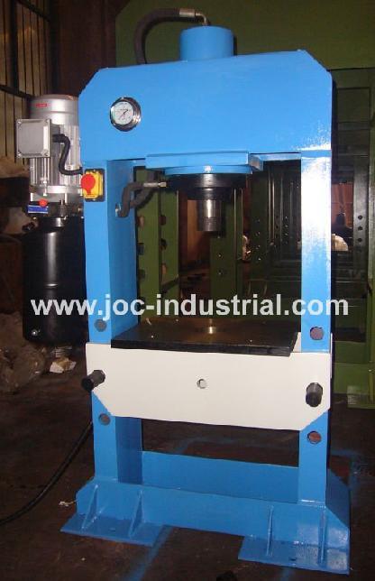 Hydraulic Press (PHA-30)