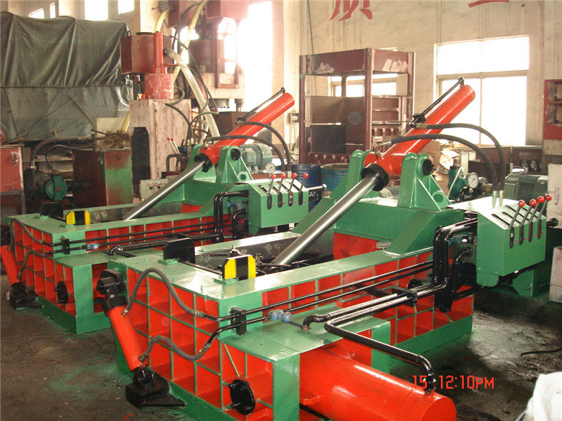 1300kn Hydraulic Compressor Scrap Metal Baler