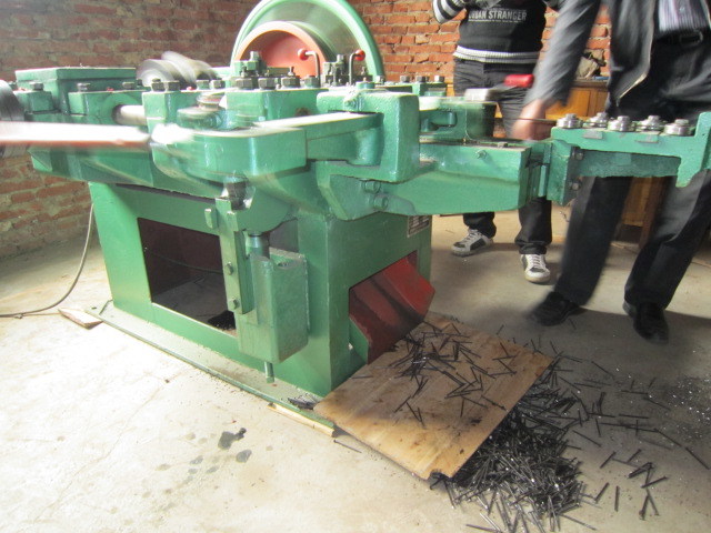 Nail Making Machine