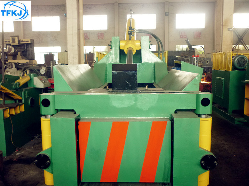 Hydraulic Aluminum Cans Baler Machine (Y81Q-1350)