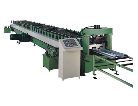 Decking Forming Machine