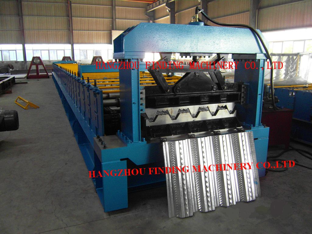 Metal Deck Roll Forming Machine