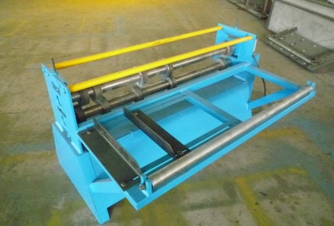 1300x1mm Simple Slitting Machine