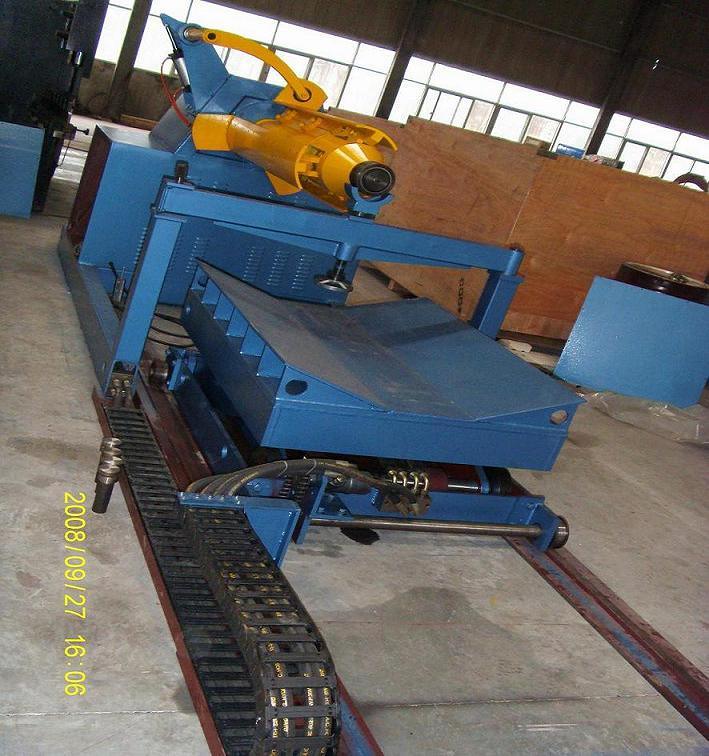 Uncoiler/ Roll Forming Machine (Kingbo-8)